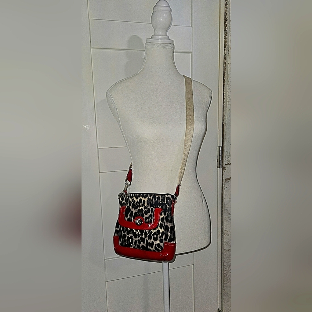 Coach - Park Ocelot Leopard Print crossbody w/ matching Wristlet